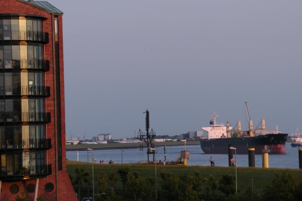 Newport Weser, Newport Marina Bremerhaven Luaran gambar